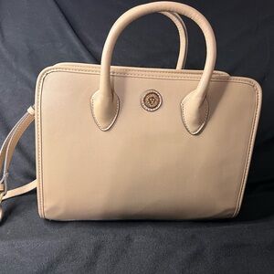 Elegant Tan Anne Klien Handbag